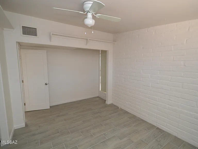 7118 E Elbow Bay Dr — Photo 9