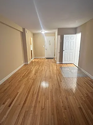 83-33 118th Street #APT33 in Kew Gardens, Queens | StreetEasy