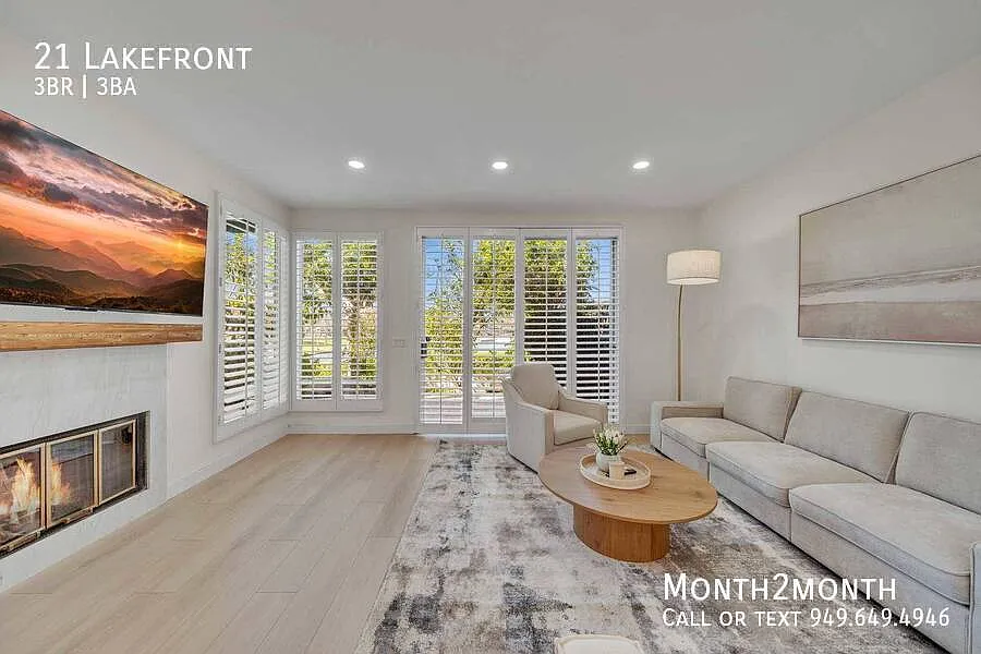 21 Lakefront