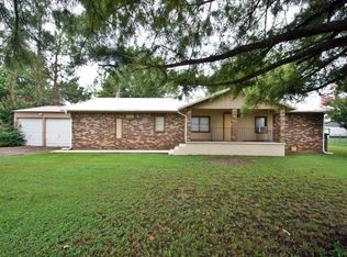 16883 N Bryant Rd, Tahlequah, OK 74464