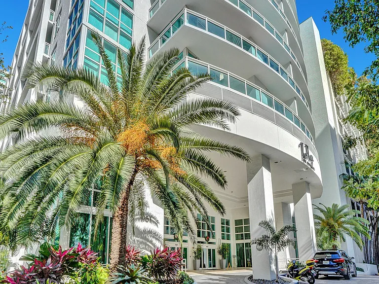 951 Brickell Ave #4308 — Photo 24