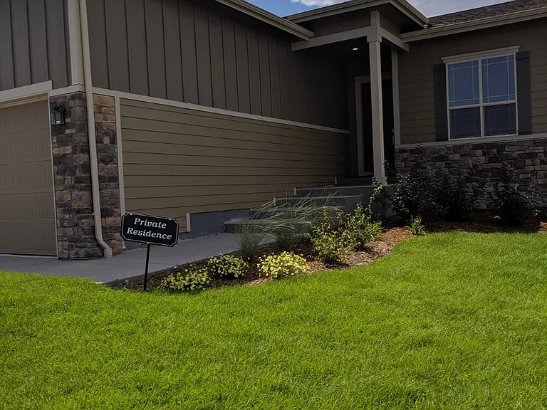 6015 Medlar Pl — Photo 16