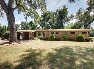 3000 Lincoln Hl SE, Quincy, IL 62301