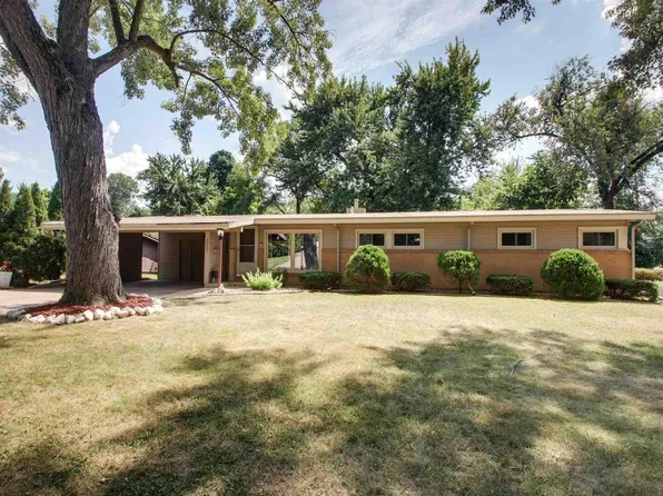 3000 Lincoln Hl SE, Quincy, IL 62301