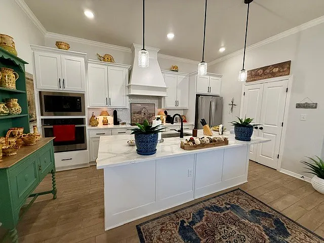 425 Talon Loop — Photo 3