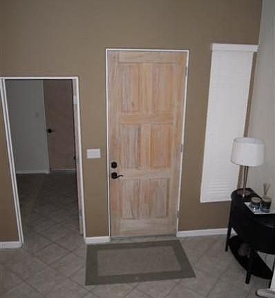 4th image of 929 Circle Dr