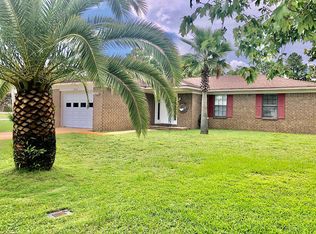 3156 Pins Ln, Gulf Breeze, FL 32563