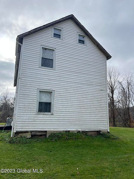 3rd image of 741 SE County Route 62