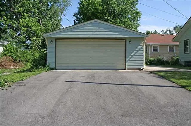 1444 N Euclid Ave — Photo 18