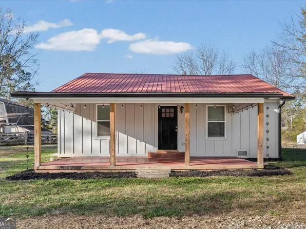 18 Farmer Rd, Cartersville, GA 30120