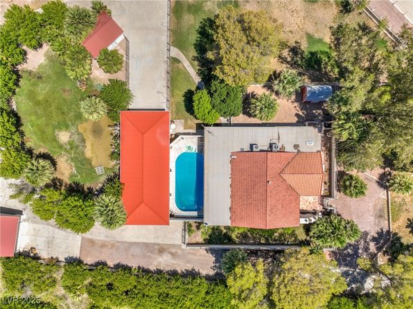 875 Cooper St, Overton, NV 89040
