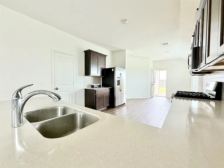 140 Canley Loop — Photo 7