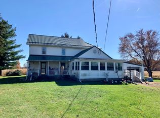 13618 W Jackson Dr, Tekonsha, MI 49092