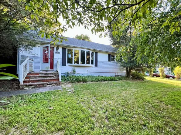 11 Cheryl Street, Spring Valley, NY 10977