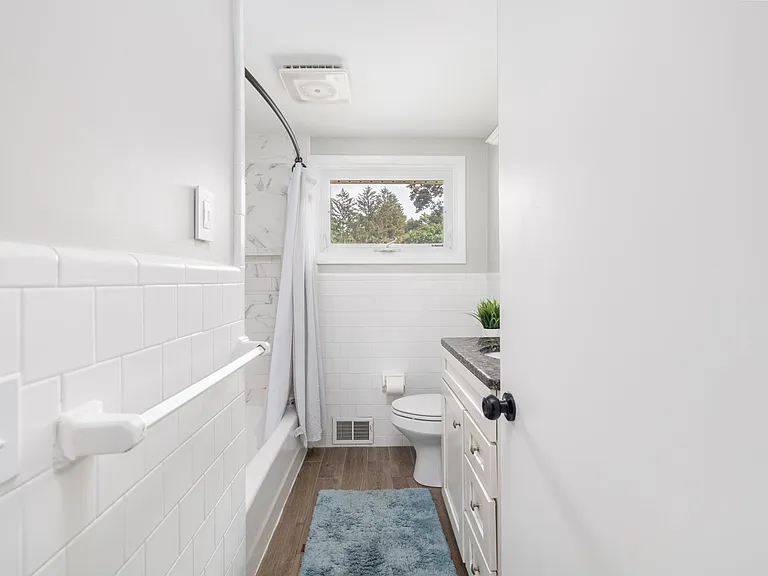 96 Redwood Dr — Photo 19