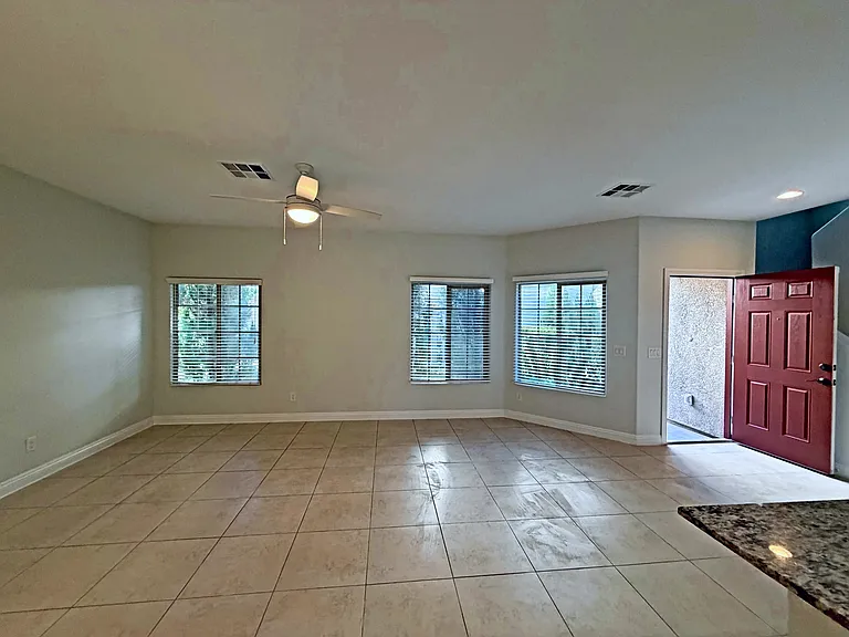 9650 Volk Ave — Photo 36