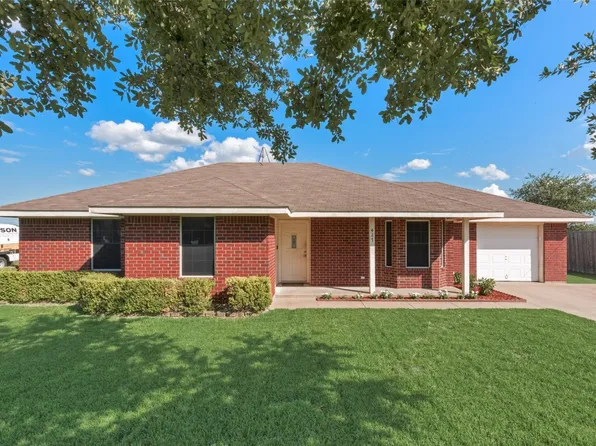 427 Caloway Dr, Palmer, TX 75152
