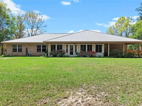 24250 Hack Rd, Bay Minette, AL 36507
