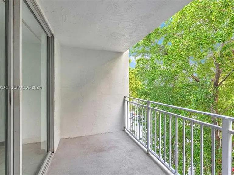 777 NE 62nd St #C508 — Photo 28