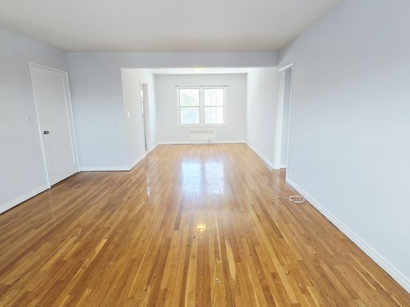 (undisclosed Address)