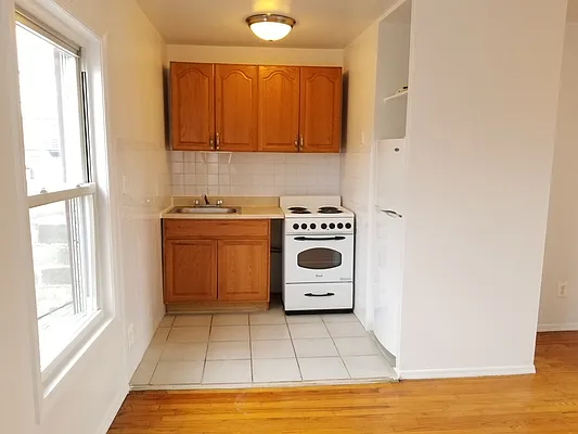 Rented by Corcoran | media 15