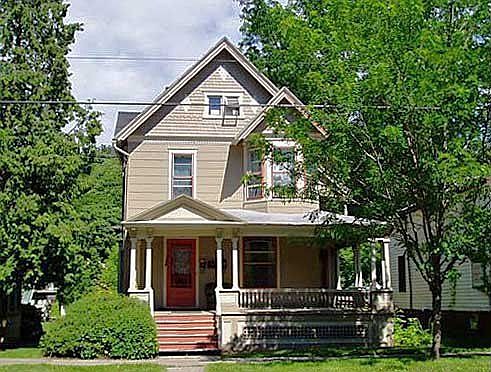 For Rent: 613 N. Aurora St., Ithaca, NY 14850