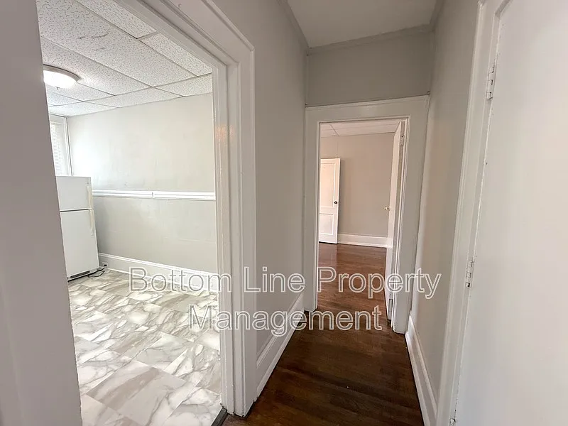 1 bed, 1.0 bath, 1000 sqft, $1,325 — Photo 4
