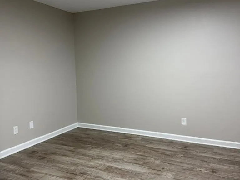 3603 Martindale Dr — Photo 10