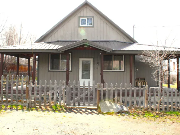115 E 3rd St, Prairie City, OR 97869