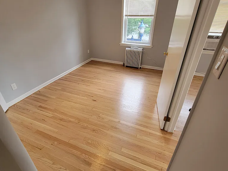 34 Main St #3 — Photo 8