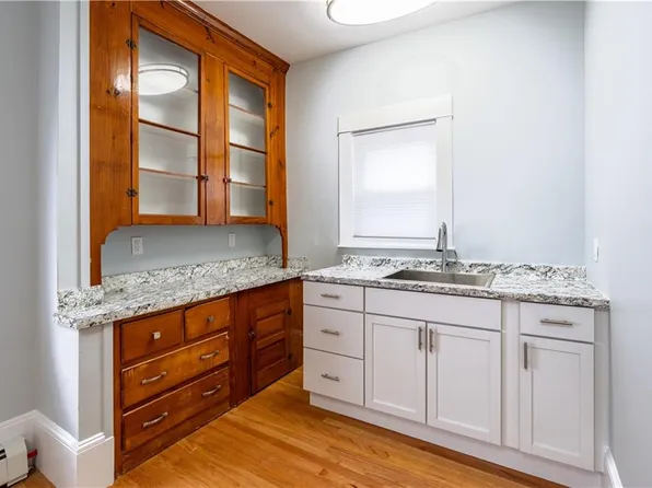 168 Waterman Ave, East Providence, RI 02914