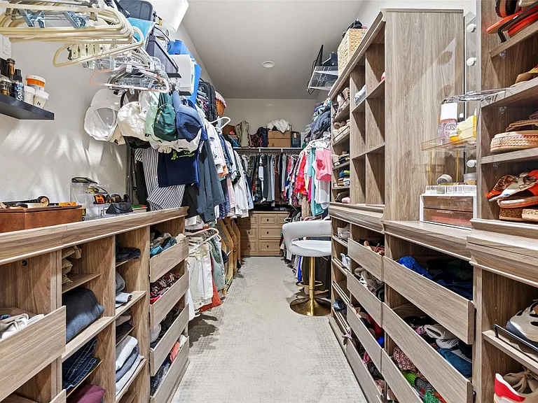 1608 Carmine Dr — Photo 21