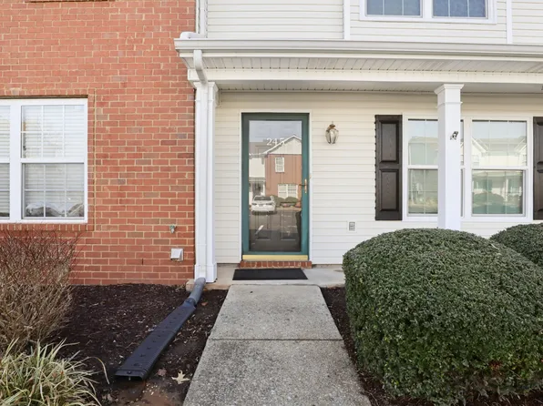 245 Shoshone Pl, Murfreesboro, TN 37128