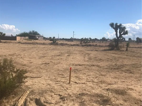 10727 Eaby Rd #3, Phelan, CA 92371