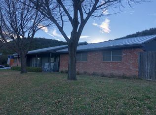 132 Bluebonnet Dr, Junction, TX 76849