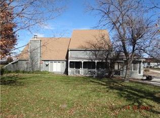 28430 W 343rd St, Osawatomie, KS 66064