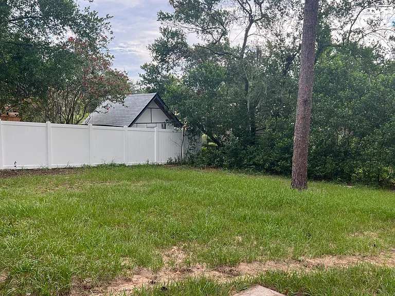3973 Chestwood Ave — Photo 5