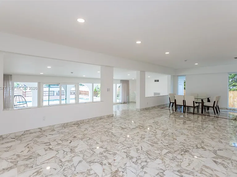 1690 Daytonia Rd — Photo 54