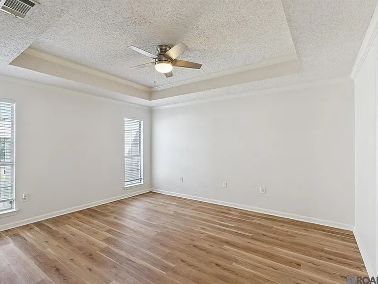 3325 Myrtle Grove Dr — Photo 6