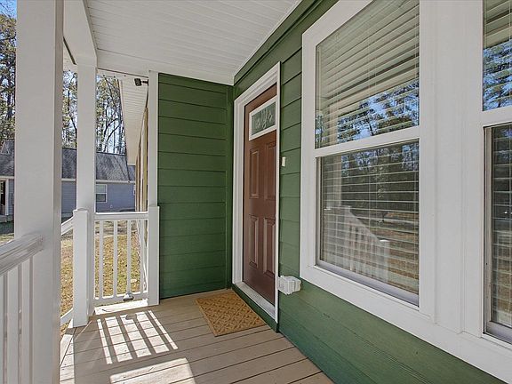 4th image of 2402 Pennlyn Dr