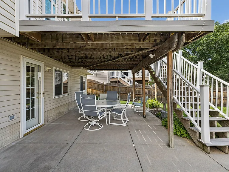 158 W Lombard Dr — Photo 24