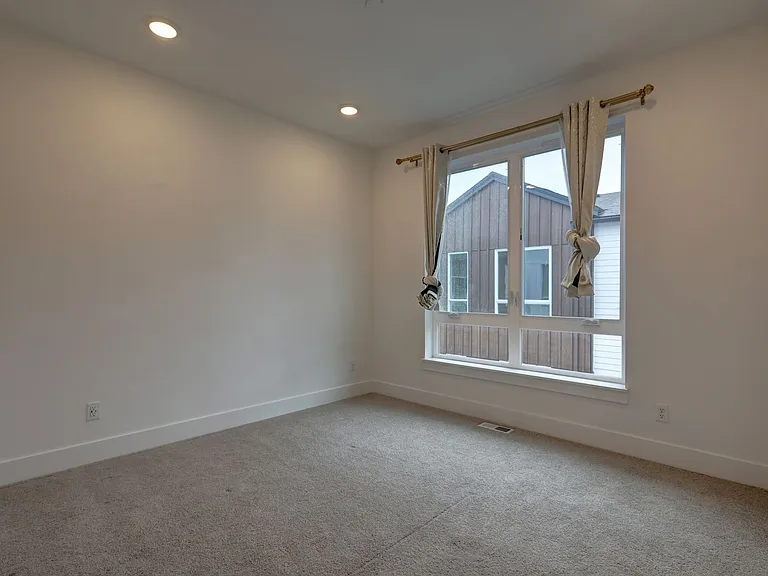 13840 NE 123rd Way #104 — Photo 15