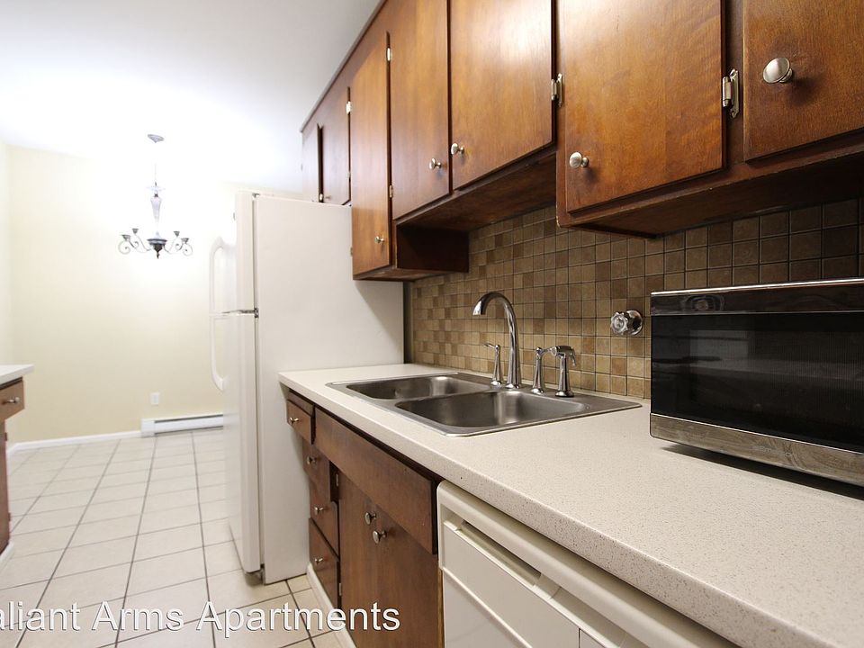 1st image of 22521 30th Ave S APT 7