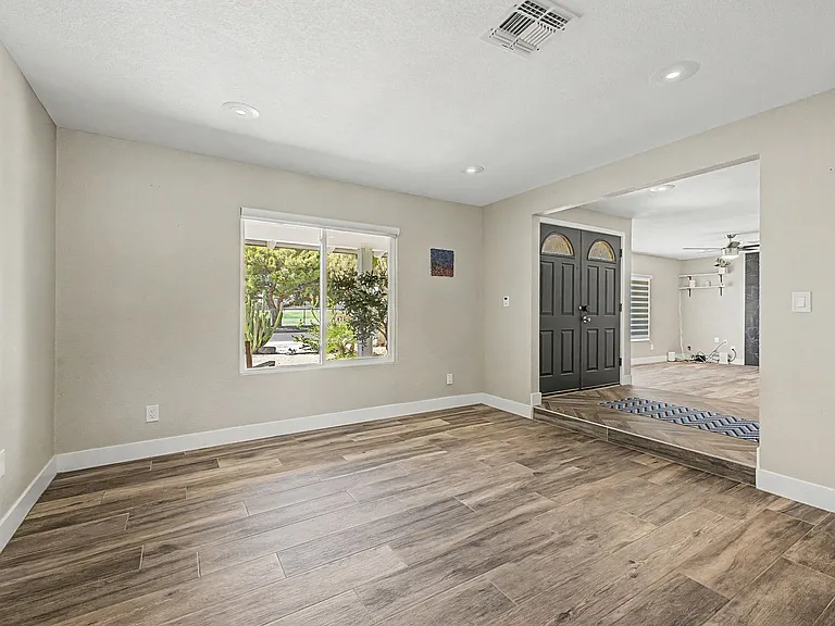 5017 E Acoma Dr — Photo 12