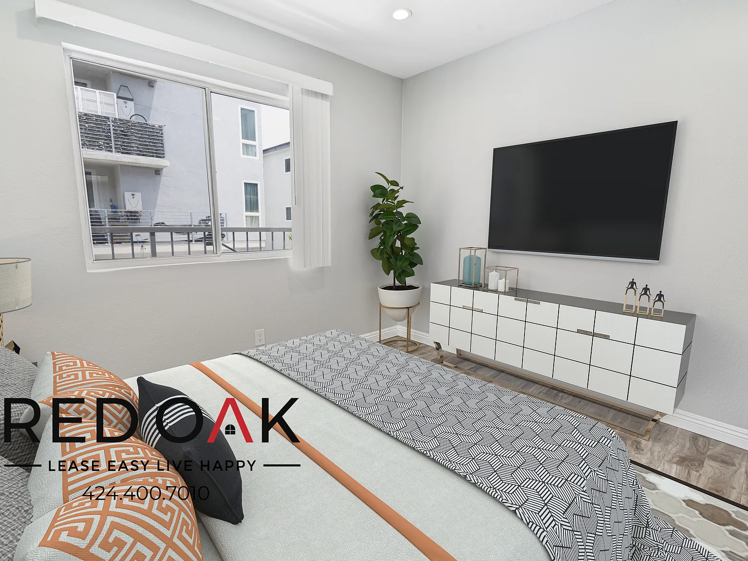 Bright and Spacious Two-Bedroom with Private Balcony, On-Site Laundry, and Two Parking Spaces Inc... — Photo 3
