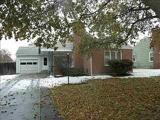 1st image of 108 Agnes Ave