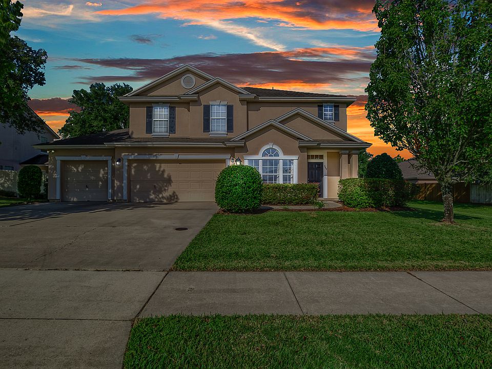 1st image of 389 Summercove Cir