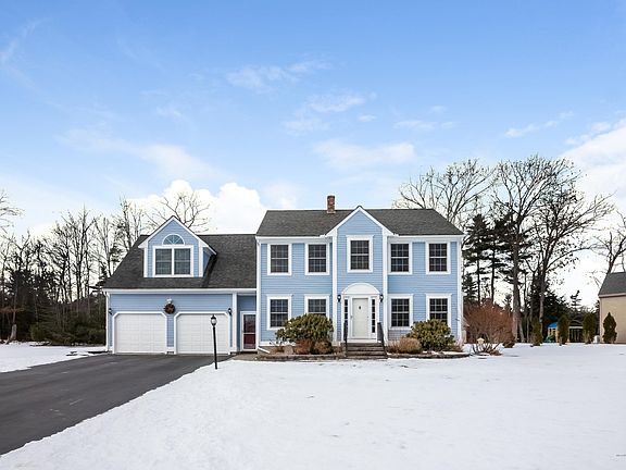 001-photo-front-view-6686841