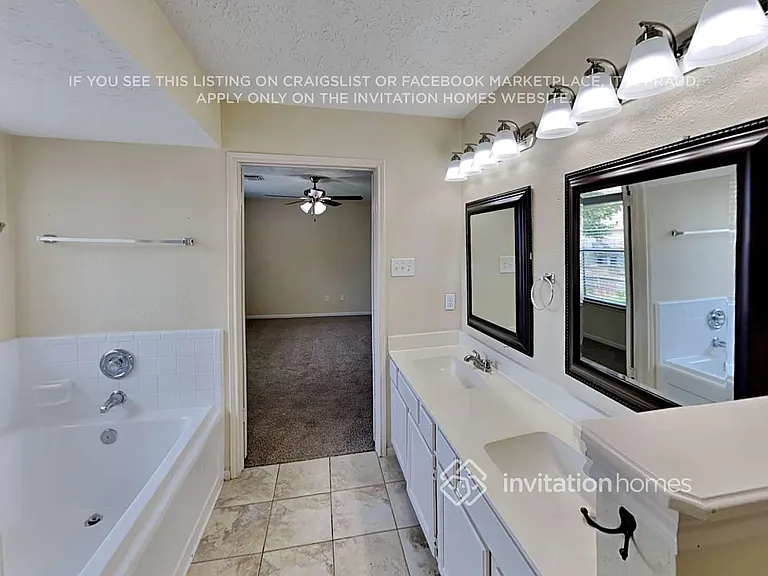 14423 Sun Harbor Dr — Photo 12