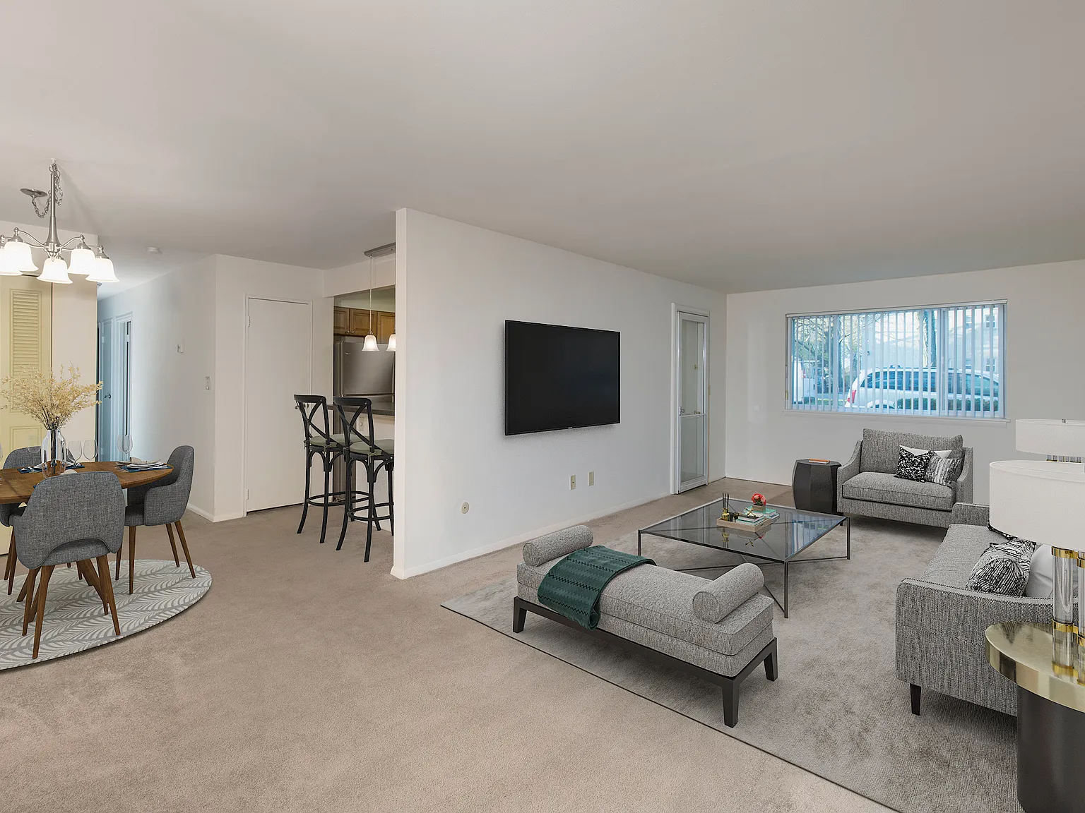 Penn Crest Apartments — Photo 3